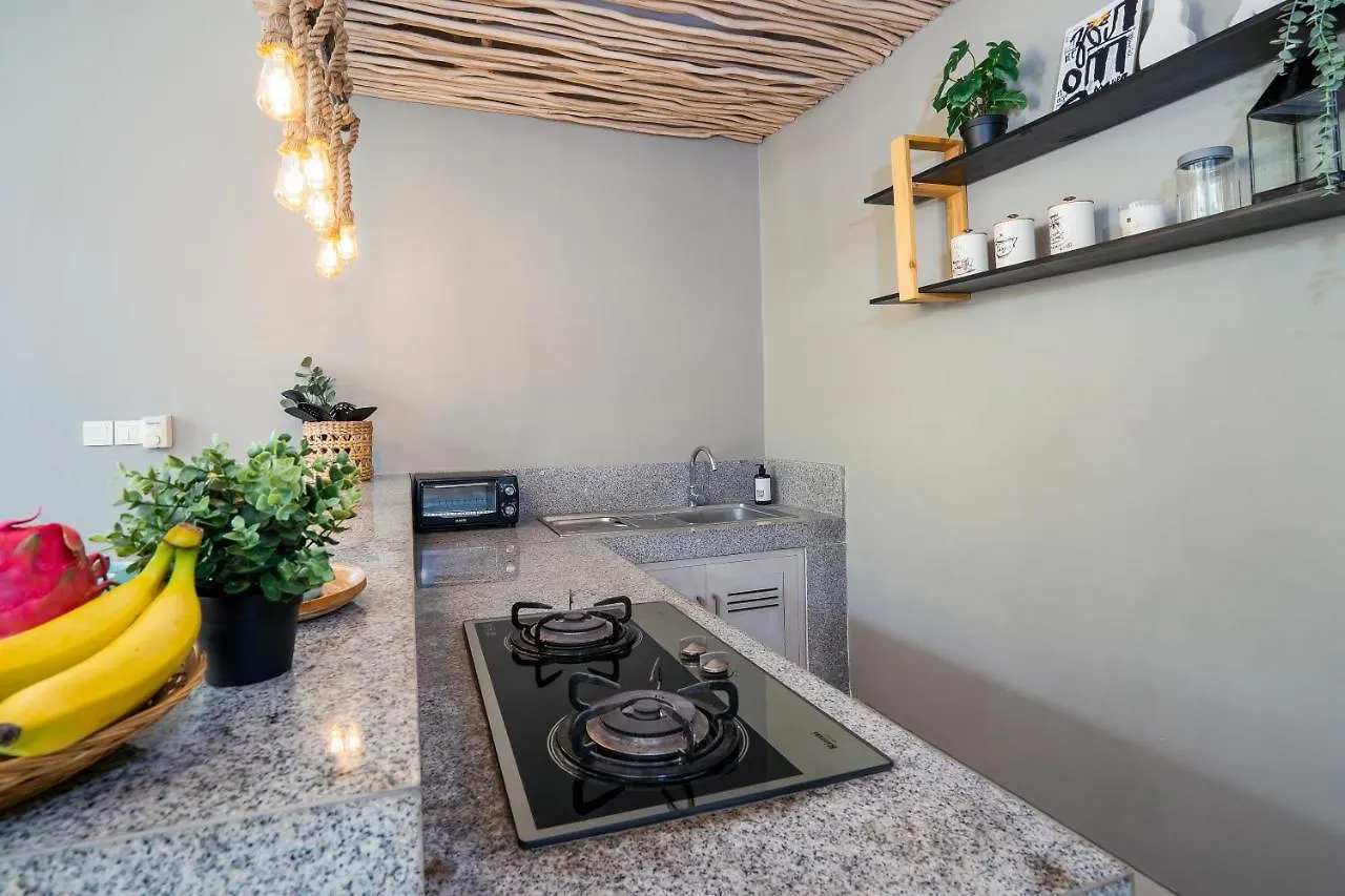 Zeta Villa - Newly Renovated 2Br In Seminyak Legian