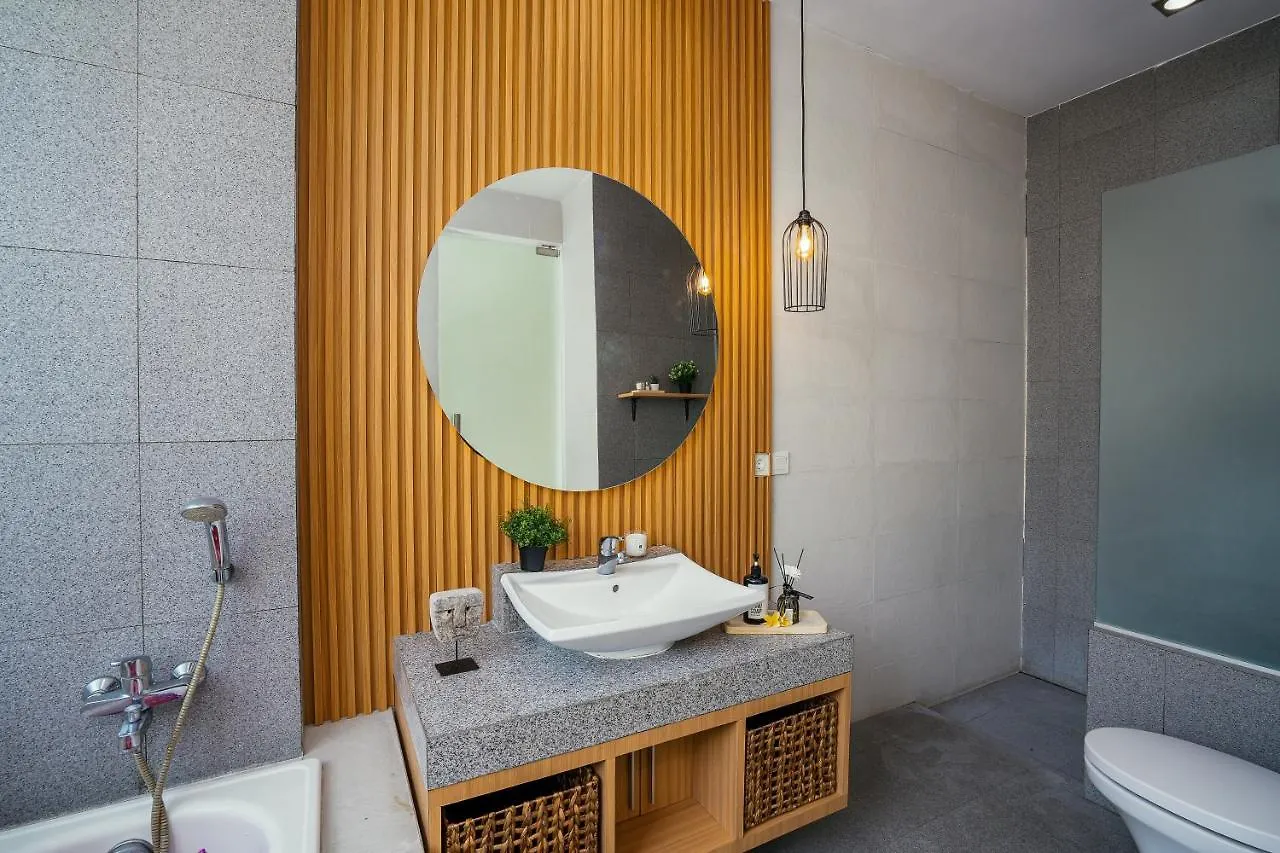 Zeta Villa - Newly Renovated 2Br In Seminyak Legian